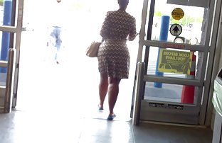 πορνό σεξ Δεσμοφύλακας χτύπησε ένα σέξι φυλακισμένη με μεγάλα βυζιά